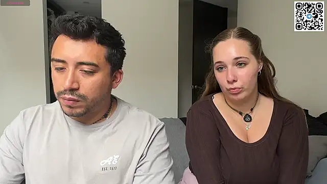 Snapshot of Sofii_n_Diego chatting on June 28, 6:25 pm Sofii n Diego online show from June 28, 6:25 pm
