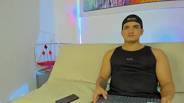 jhon nicolas online show from March 22, 9:51 pm