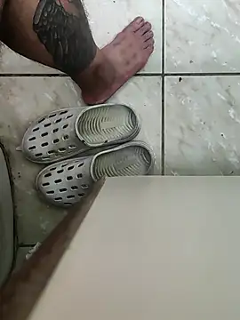 Gordinho dos pes online show from February 18, 8:16 pm