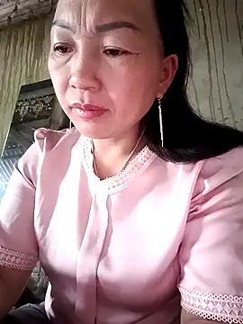 baby 112233 online show from April 21, 12:12 am