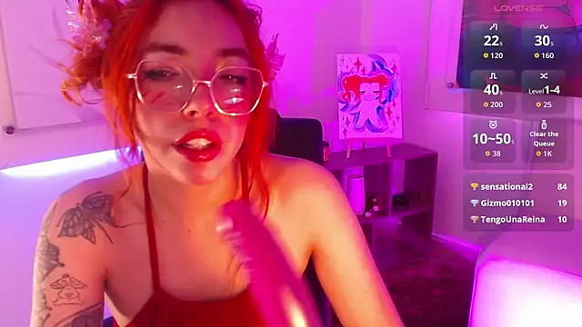 Snapshot of mere_in_redd chatting on July 28, 2:13 pm mere in redd online show from July 28, 2:13 pm