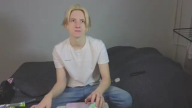 Ron Vilss online show from February 4, 7:47 am