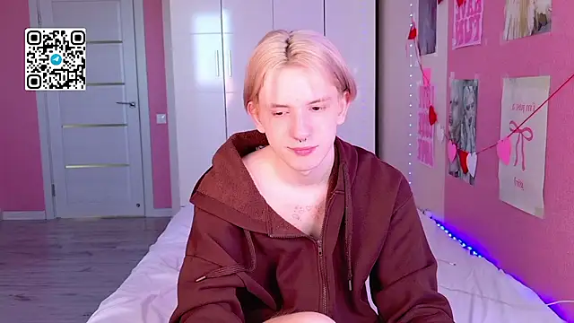 Ron Vilss online show from April 24, 4:26 am