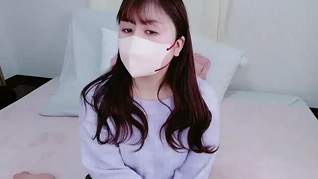 Anzu 25 online show from March 1, 9:33 am