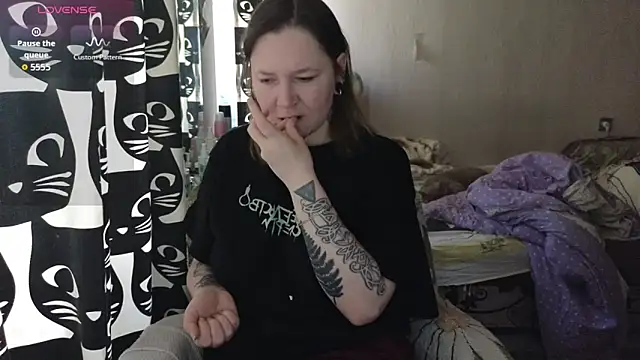 Ozalin  online show from April 20, 9:34 am