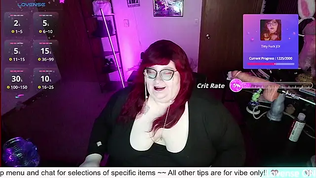 Snapshot of RileySynn chatting on August 7, 12:40 pm RileySynn online show from August 7, 12:40 pm