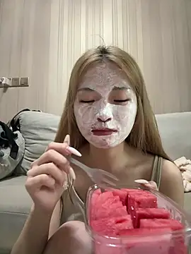 Snapshot of Rabbit-15 chatting on May 31, 10:55 am Rabbit-15 online show from May 31, 10:55 am