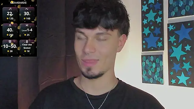 Snapshot of manu__05 chatting on February 22, 1:18 am manu 05 online show from February 22, 1:18 am