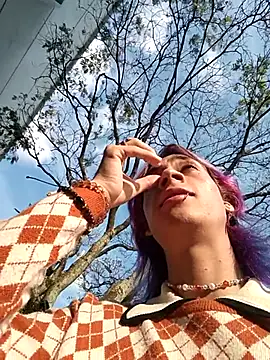 Snapshot of andy_caandy chatting on March 14, 9:42 pm andy caandy online show from March 14, 9:42 pm