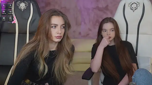 Snapshot of Zlata_Sky chatting on January 29, 7:43 pm Zlata Sky online show from January 29, 7:43 pm