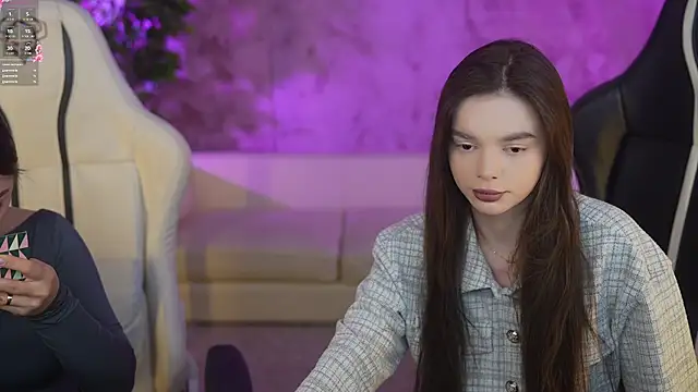 Snapshot of Zlata_Sky chatting on February 18, 7:41 pm Zlata Sky online show from February 18, 7:41 pm