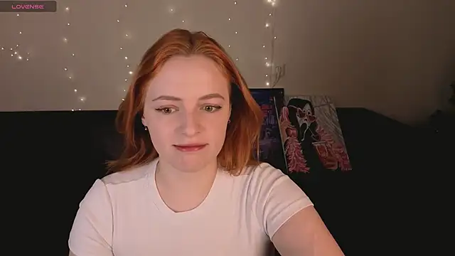 Snapshot of hannamelon_ chatting on February 6, 7:23 am hannamelon online show from February 6, 7:23 am