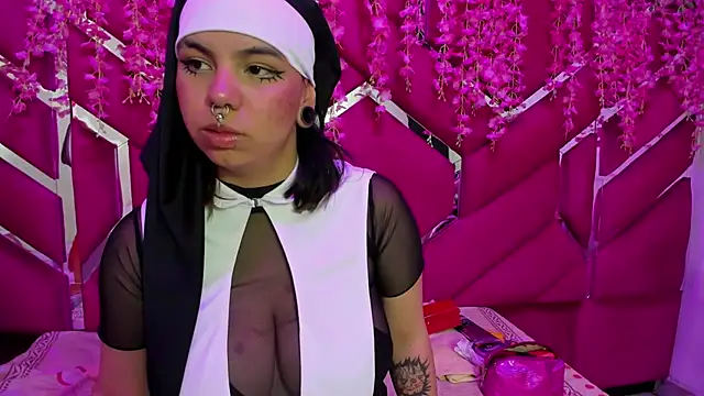 vanesa bobs online show from April 22, 3:31 am