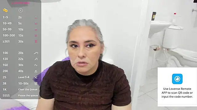 mature gold1 online show from February 12, 12:00 pm