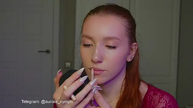 gingerofaurora online show from February 18, 8:21 am