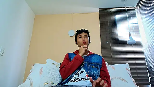 Damon Salvarote S online show from March 11, 3:40 pm