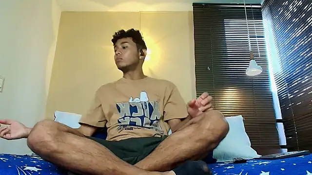 Damon Salvarote S online show from April 22, 7:15 pm