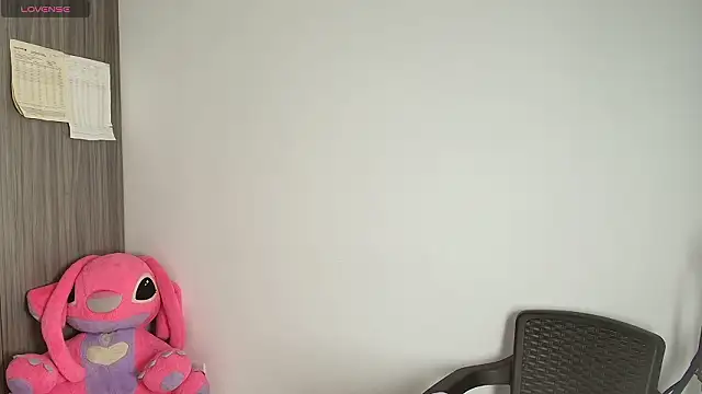 alys love online show from March 29, 4:29 pm