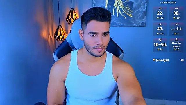 Snapshot of AndresRodriguez1 chatting on May 9, 12:43 pm AndresRodriguez1 online show from May 9, 12:43 pm