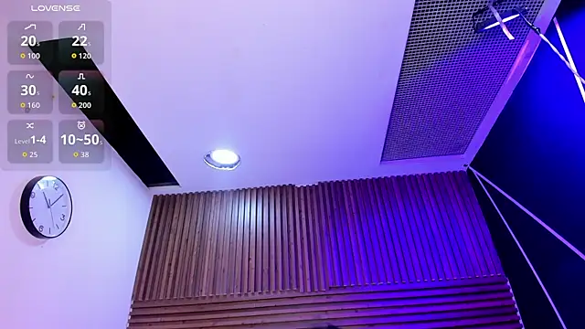 shaden  online show from April 21, 1:42 am