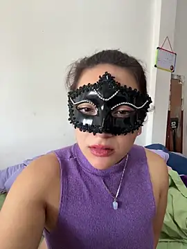 Snapshot of honeymuse chatting on May 29, 6:28 pm honeymuse online show from May 29, 6:28 pm