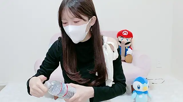 Snapshot of The_Ami_jp chatting on April 27, 10:13 am The Ami jp online show from April 27, 10:13 am