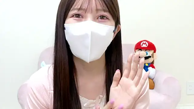 Snapshot of The_Ami_jp chatting on May 2, 2:16 am The Ami jp online show from May 2, 2:16 am