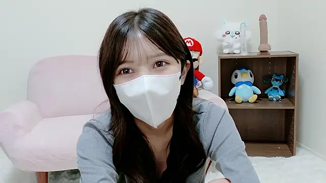 Snapshot of The_Ami_jp chatting on May 3, 10:10 am The Ami jp online show from May 3, 10:10 am