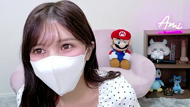 Snapshot of The_Ami_jp chatting on June 5, 9:15 am The Ami jp online show from June 5, 9:15 am
