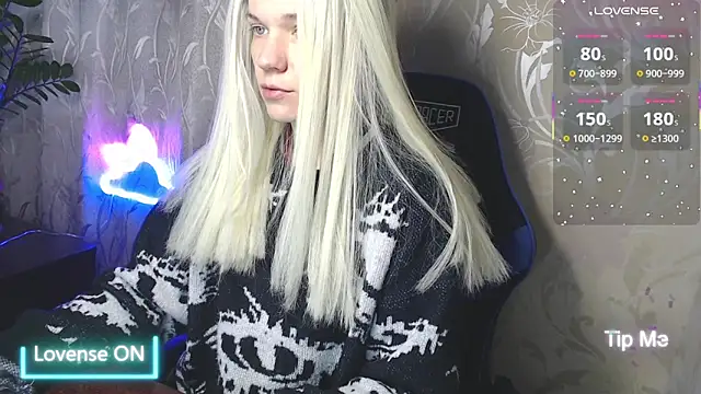 Shiny Victoria online show from April 22, 8:17 am