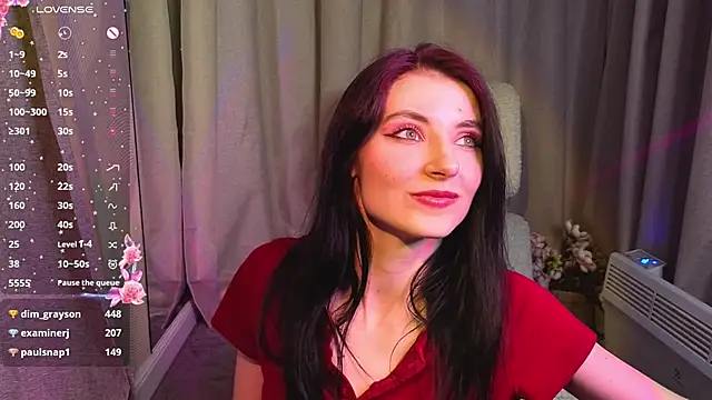 NicoleLuxe online show from April 20, 5:37 pm