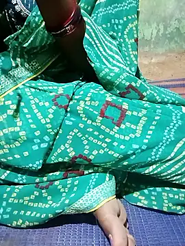 Royal hotti0011 online show from April 7, 8:37 am