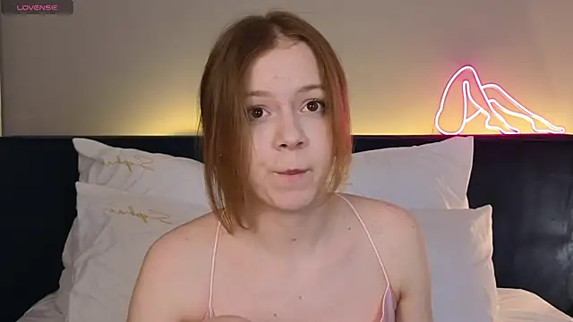 AliceYummy online show from April 19, 6:10 pm