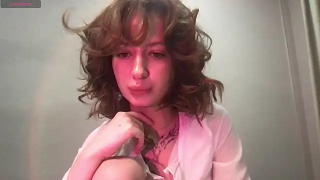 lola boo online show from March 2, 10:49 pm