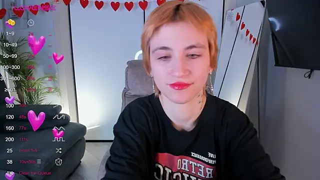 AutumnWhisper online show from March 7, 9:23 pm