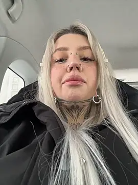 Chiibi online show from February 22, 9:52 am