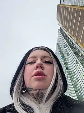 Chiibi online show from March 2, 11:17 am