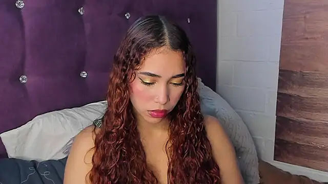 Snapshot of LiaHansson00 chatting on June 18, 4:22 pm LiaHansson00 online show from June 18, 4:22 pm
