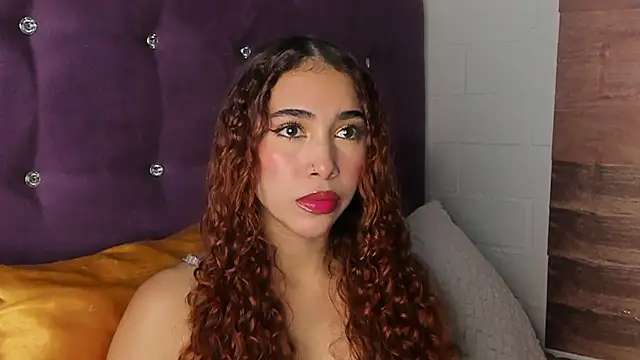 Snapshot of LiaHansson00 chatting on July 3, 7:20 pm LiaHansson00 online show from July 3, 7:20 pm
