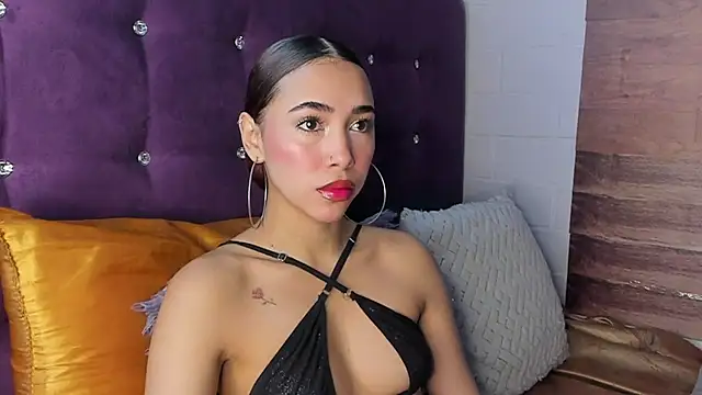 Snapshot of LiaHansson00 chatting on July 17, 4:12 pm LiaHansson00 online show from July 17, 4:12 pm