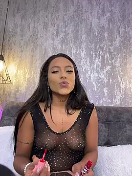 Snapshot of Alahia_Betancurr chatting on July 31, 1:54 pm Alahia Betancurr online show from July 31, 1:54 pm