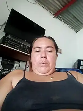 Snapshot of hot_girl_full chatting on May 16, 8:07 pm hot girl full online show from May 16, 8:07 pm