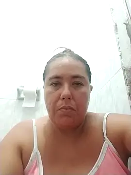 Snapshot of hot_girl_full chatting on June 13, 2:09 am hot girl full online show from June 13, 2:09 am
