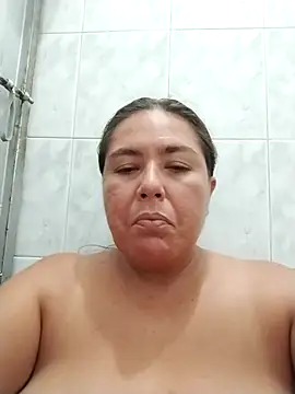 Snapshot of hot_girl_full chatting on July 2, 2:55 am hot girl full online show from July 2, 2:55 am