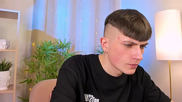 Rony Joy online show from April 4, 9:12 pm