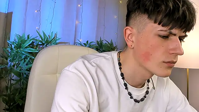 Rony Joy online show from April 26, 8:50 pm