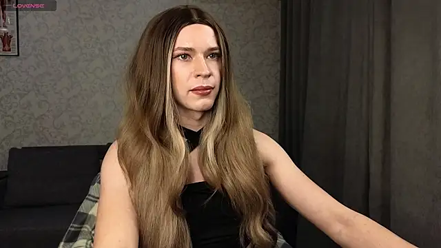 Anna inHear online show from April 21, 4:12 pm