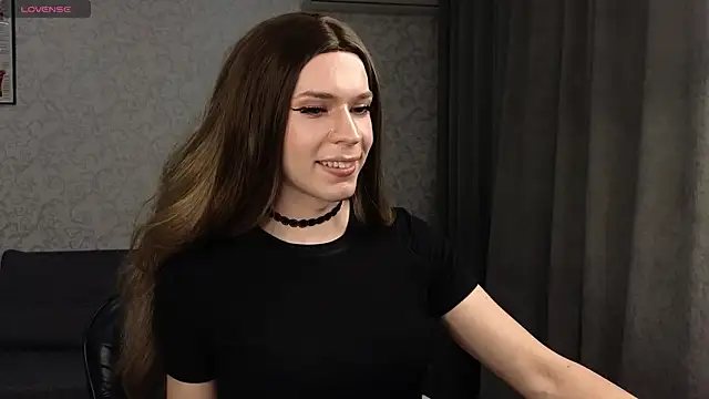 Snapshot of Anna_inHear chatting on May 8, 9:20 pm Anna inHear online show from May 8, 9:20 pm