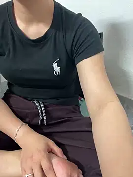 Yinini online show from March 23, 11:36 am