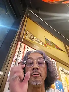 MtaS1 online show from April 15, 10:00 am